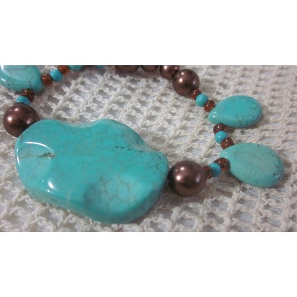 NEW Howlite turquoise teardrop glass beaded STRETCH BRACELET 7" - Picture 2 of 4